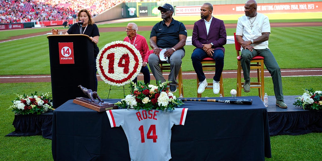 Longtime Reds announcer slams MLB for ‘wrong’ timing on Pete Rose Hall of Fame eligibility