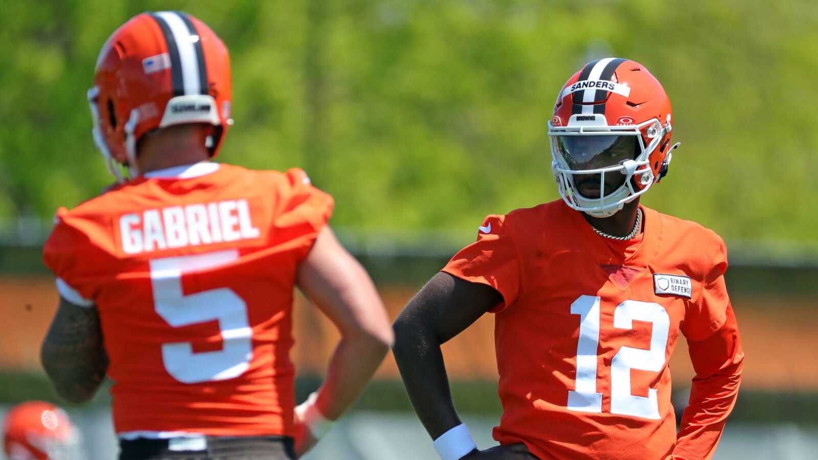 Browns insider addresses if Shedeur Sanders ‘beat out’ Dillon Gabriel at rookie minicamp