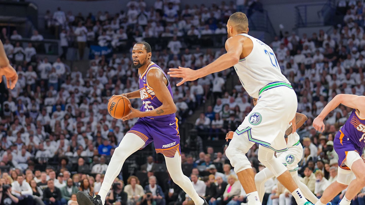 The Wolves-Suns Kevin Durant trade idea being ‘batted around’ NBA circles